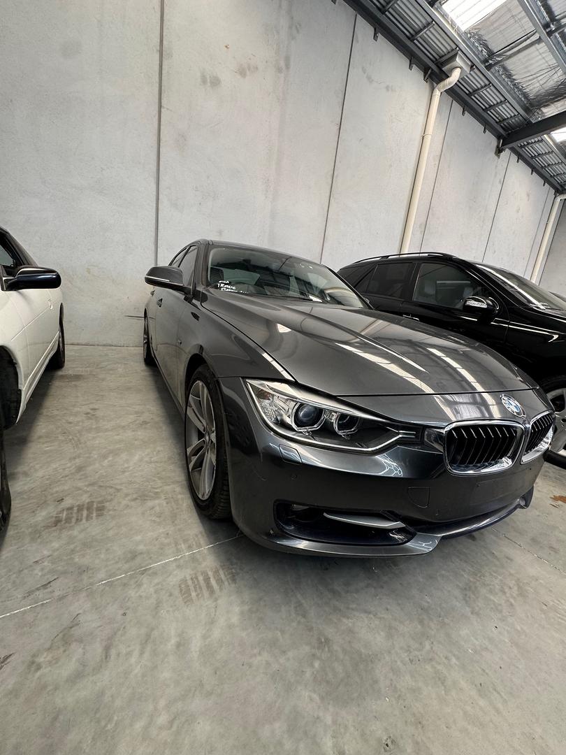 2014 BMW 3 Series Sport Line, Automatic, 119008 km, Photo 1