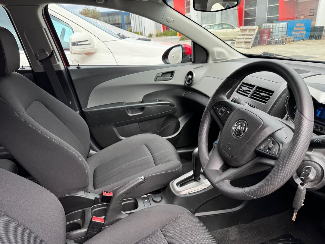 2016 Holden Barina Cd, Automatic, 21000 km, Photo 7