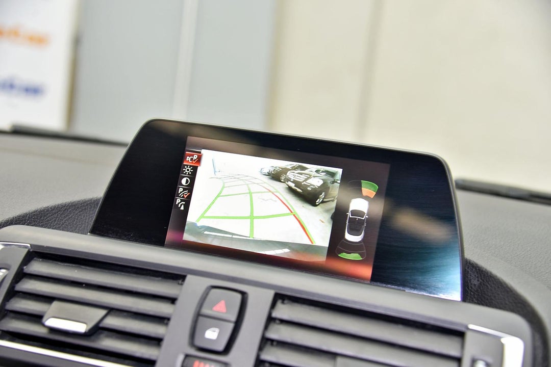 2015 BMW 220i M Sport, Automatic, 98000 km, Photo 15