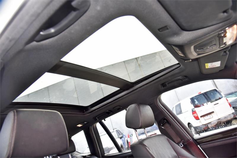 2016 BMW X3 xDrive 28i, Automatic, 140075 km, Photo 2