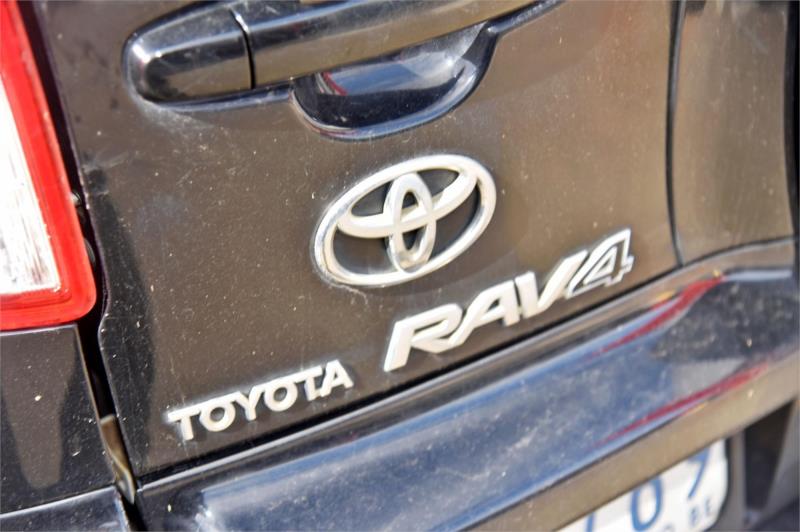 2009 Toyota RAV4 Cv, Automatic, 211894 km, Photo 12