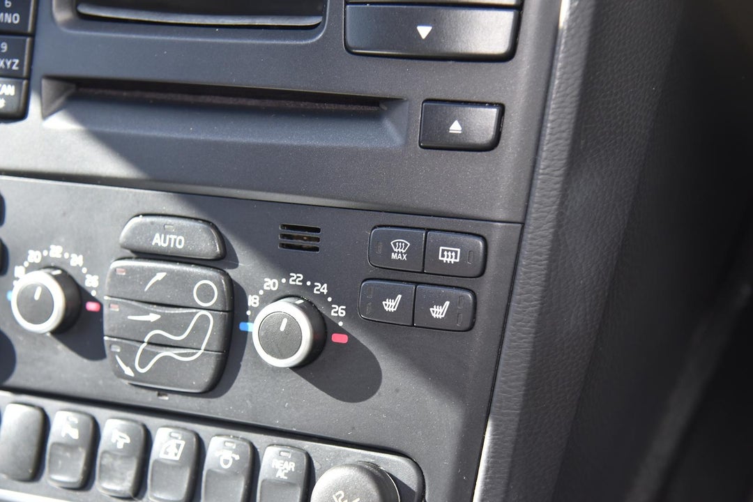 2013 Volvo XC90 D5 R-design, Automatic, 165000 km, Photo 16