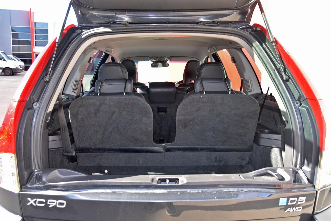 2013 Volvo XC90 D5 R-design, Automatic, 165000 km, Photo 22