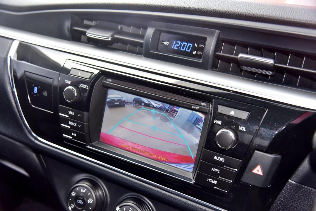 2014 Toyota Corolla Sx, Manual, 105244 km, Photo 14