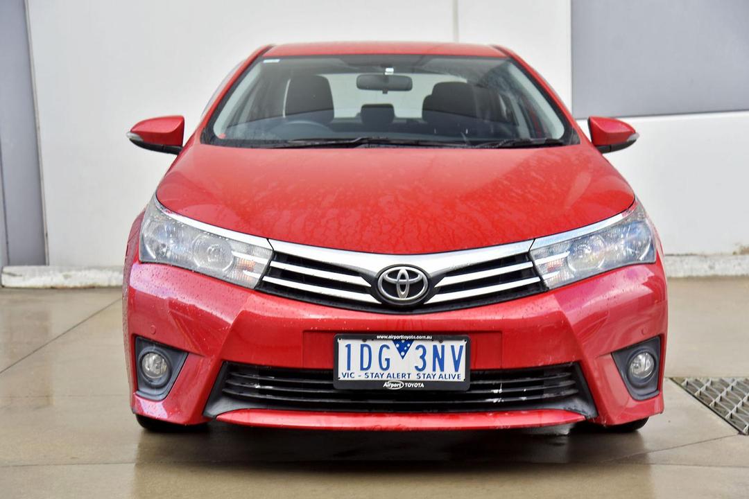 2014 Toyota Corolla Sx, Manual, 105244 km, Photo 2