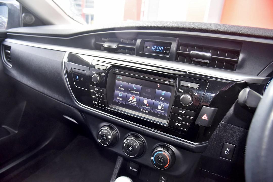 2014 Toyota Corolla Sx, Manual, 105244 km, Photo 15