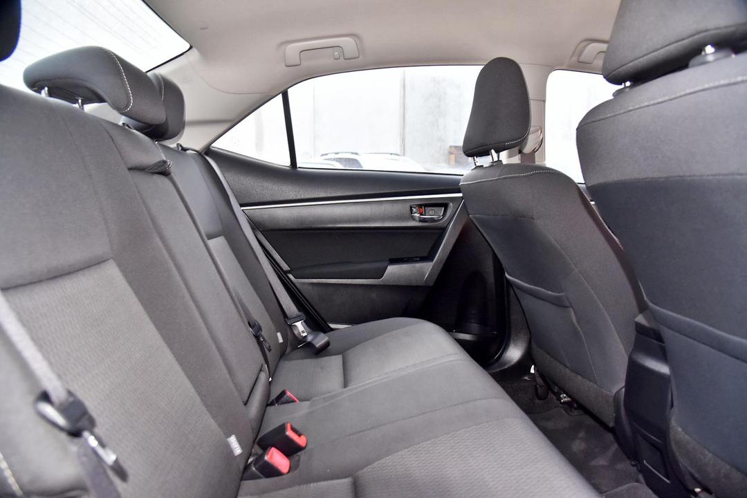 2014 Toyota Corolla Sx, Manual, 105244 km, Photo 18