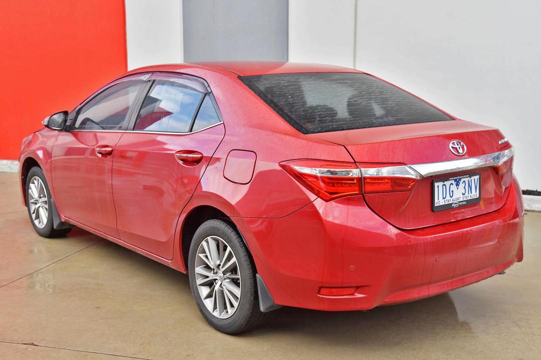 2014 Toyota Corolla Sx, Manual, 105244 km, Photo 4