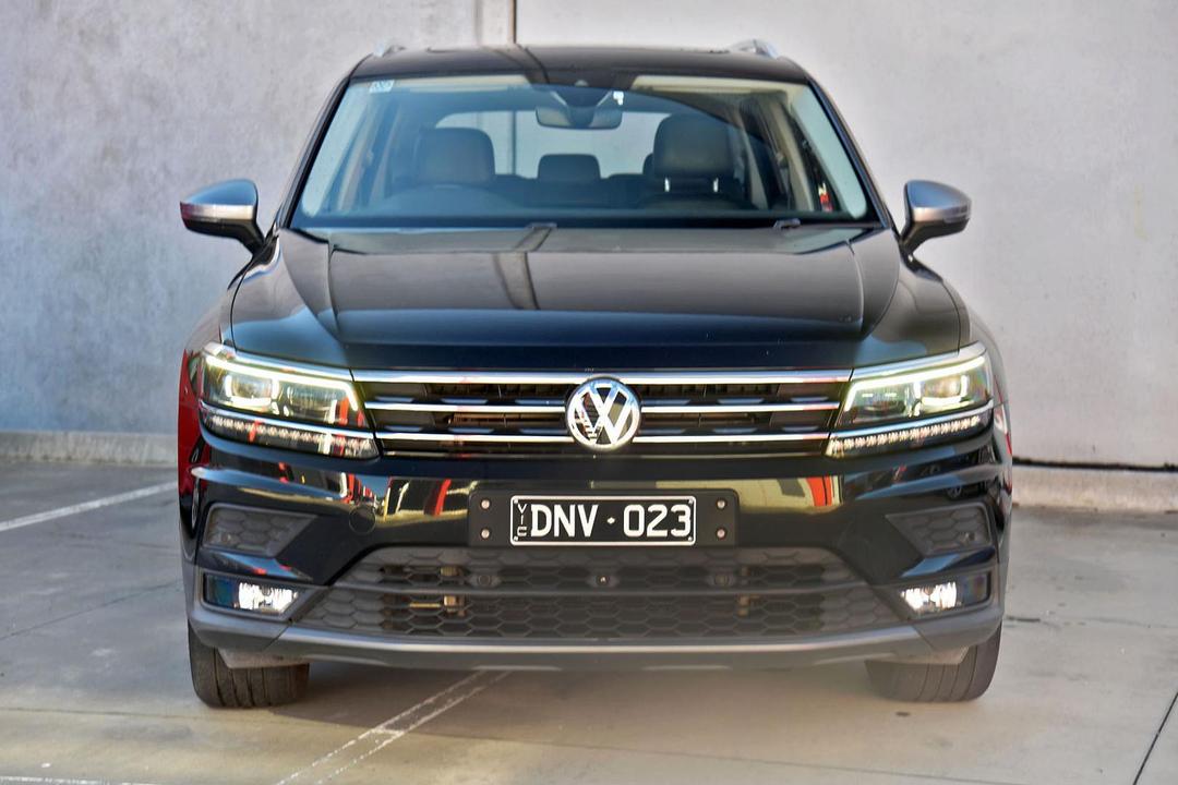 2018 Volkswagen Tiguan 132tsi Comfortline, Automatic, 146000 km, Photo 2