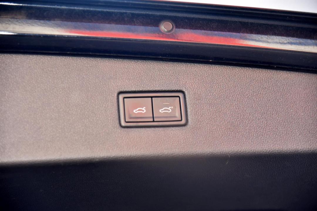 2018 Volkswagen Tiguan 132tsi Comfortline, Automatic, 146000 km, Photo 23