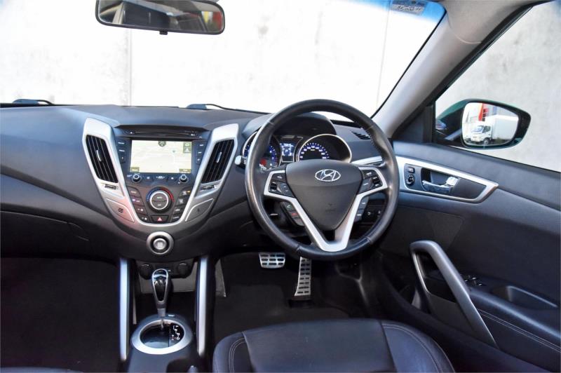 2013 Hyundai Veloster Plus, Automatic, 76000 km, Photo 3