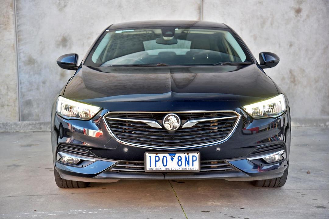 2019 Holden Calais Calais, Automatic, 158000 km, Photo 2