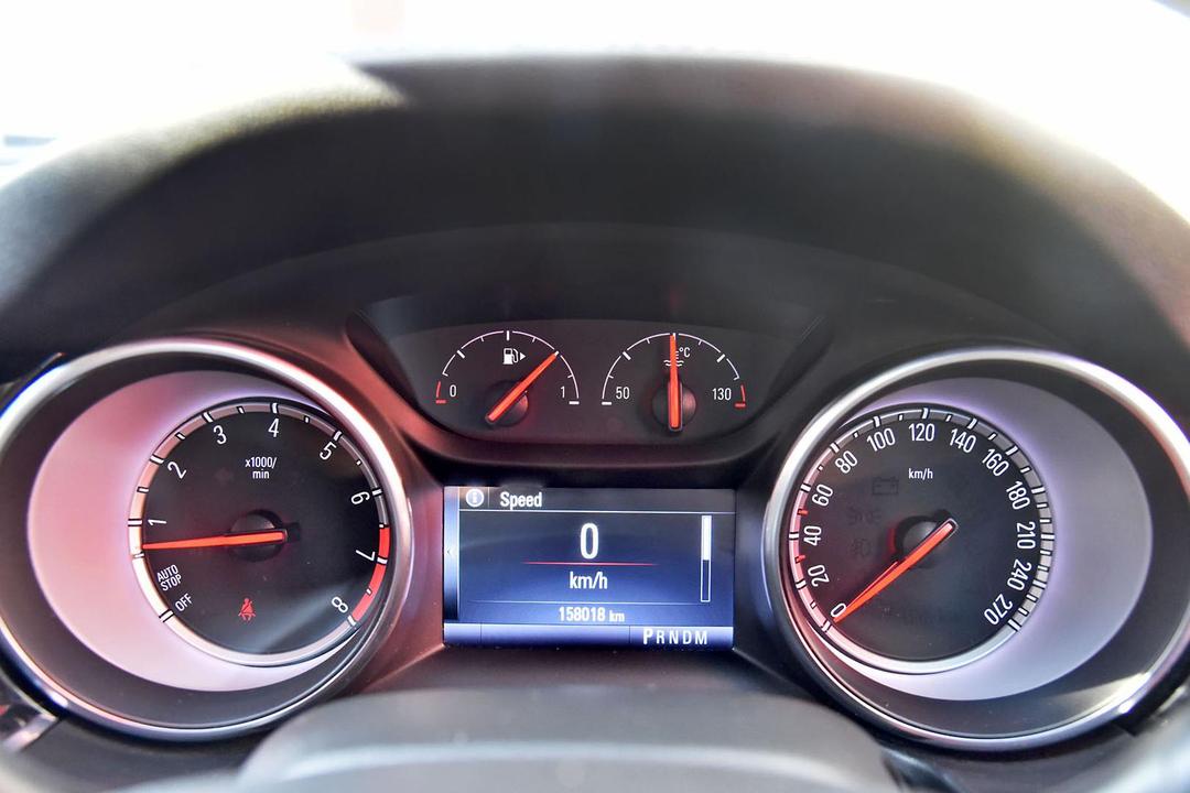 2019 Holden Calais Calais, Automatic, 158000 km, Photo 12