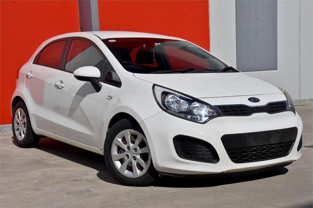 2017 Kia Rio S, Automatic, 31777 km, Photo 1