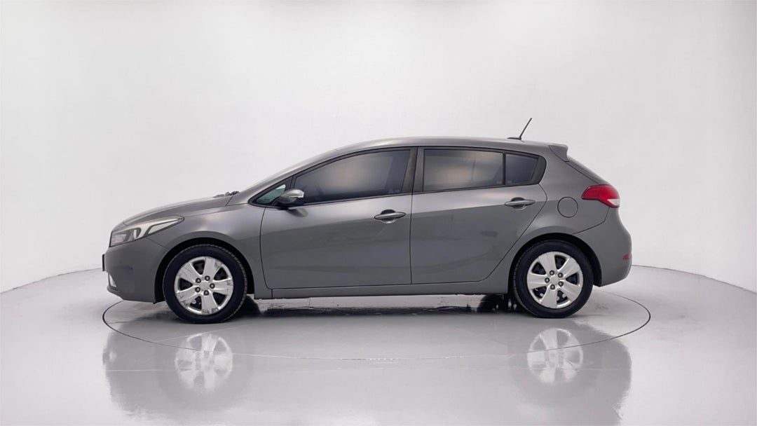 2017 Kia Cerato S, Automatic, 109635 km, Photo 4