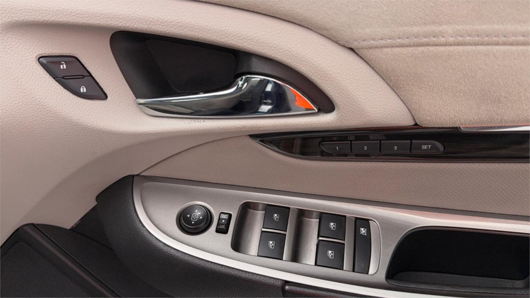 2013 Holden Calais V, Automatic, 130000 km, Photo 25