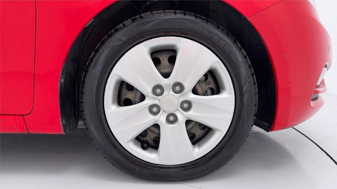 2015 Kia Cerato S, Automatic, 110000 km, Photo 10