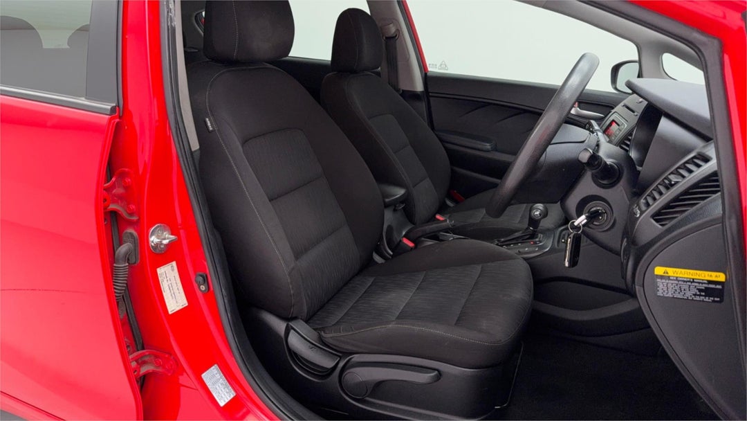 2015 Kia Cerato S, Automatic, 110000 km, Photo 23