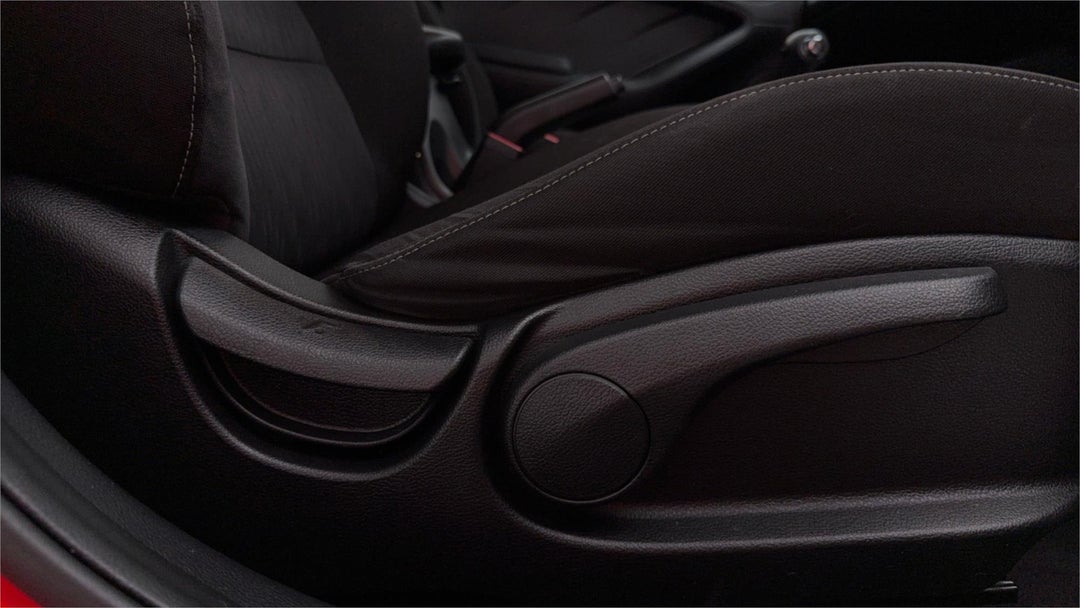 2015 Kia Cerato S, Automatic, 110000 km, Photo 21