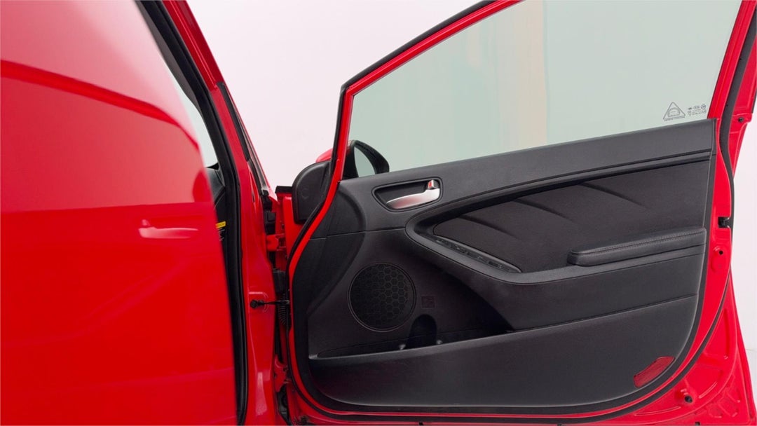 2015 Kia Cerato S, Automatic, 110000 km, Photo 22