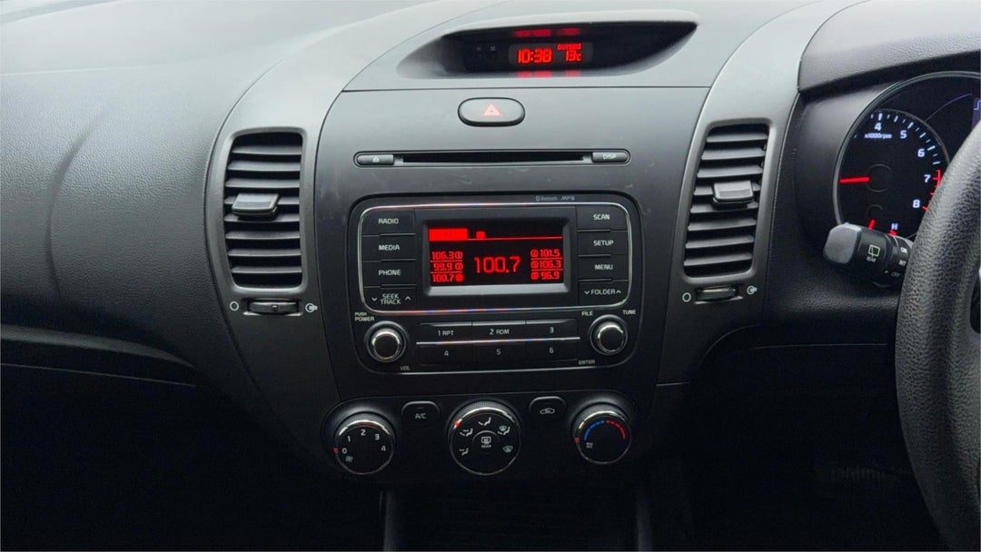 2015 Kia Cerato S, Automatic, 110000 km, Photo 16