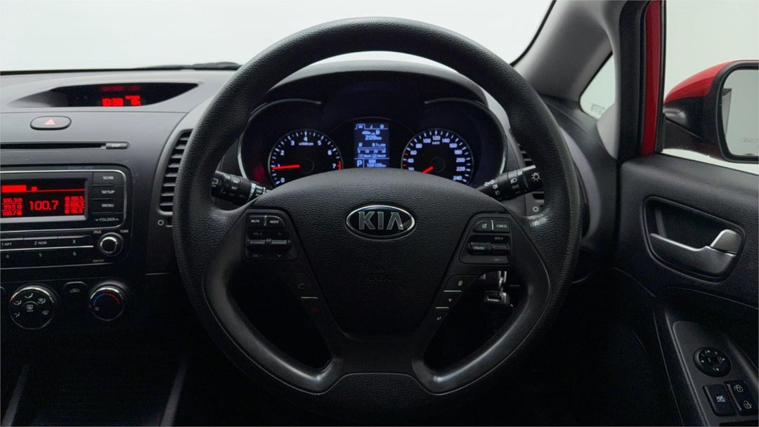2015 Kia Cerato S, Automatic, 110000 km, Photo 13