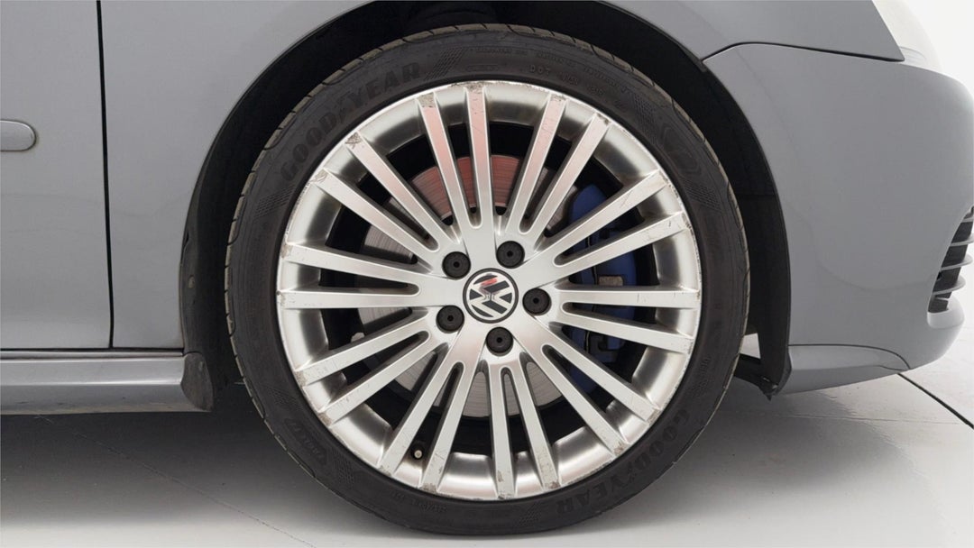 2006 Volkswagen Golf R32, Automatic, 148000 km, Photo 11