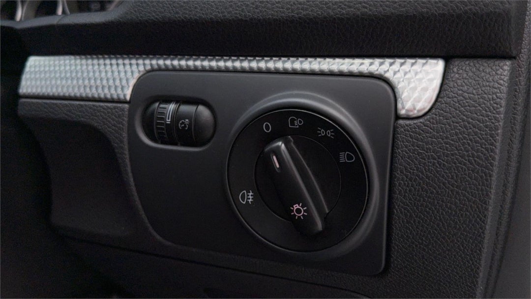 2006 Volkswagen Golf R32, Automatic, 148000 km, Photo 22