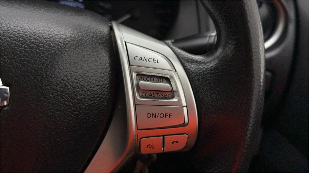 2018 Nissan Navara Rx, Manual, 200000 km, Photo 14