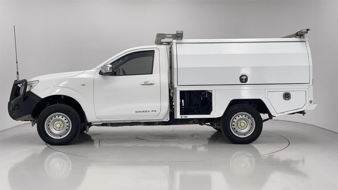 2018 Nissan Navara Rx, Manual, 200000 km, Photo 4