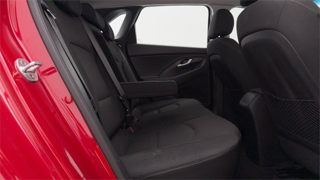 2018 Hyundai I30 Active, Automatic, 102000 km, Photo 12