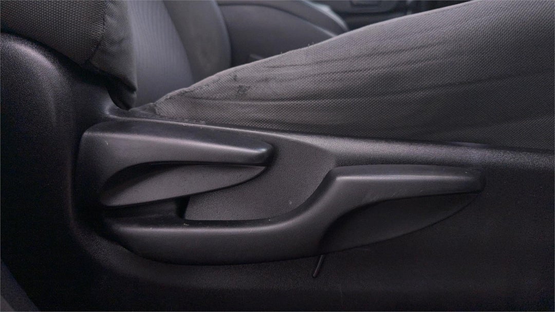 2014 Toyota Kluger Gx, Automatic, 169500 km, Photo 25