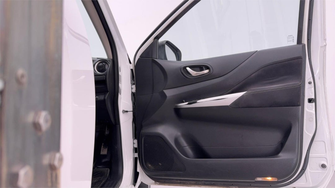 2018 Nissan Navara Rx, Manual, 124169 km, Photo 27