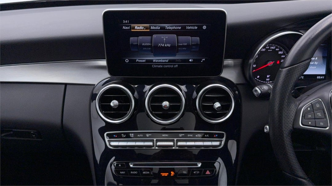 2017 Mercedes-benz C200 C200, Automatic, 98000 km, Photo 19