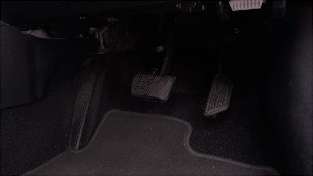 2015 Toyota Corolla Ascent Sport, Automatic, 117200 km, Photo 21