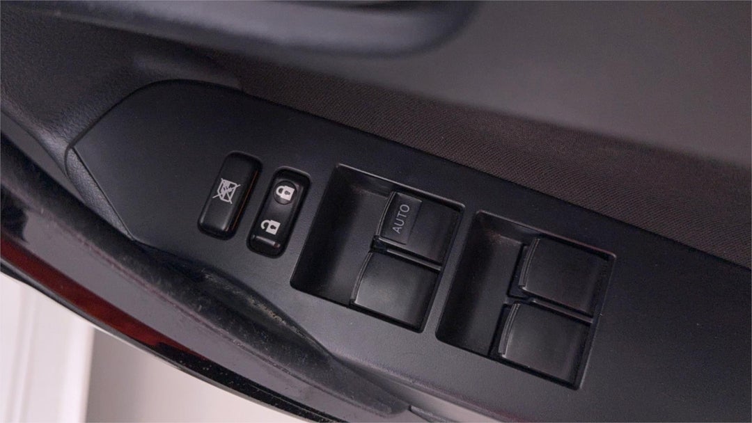 2015 Toyota Corolla Ascent Sport, Automatic, 117200 km, Photo 24