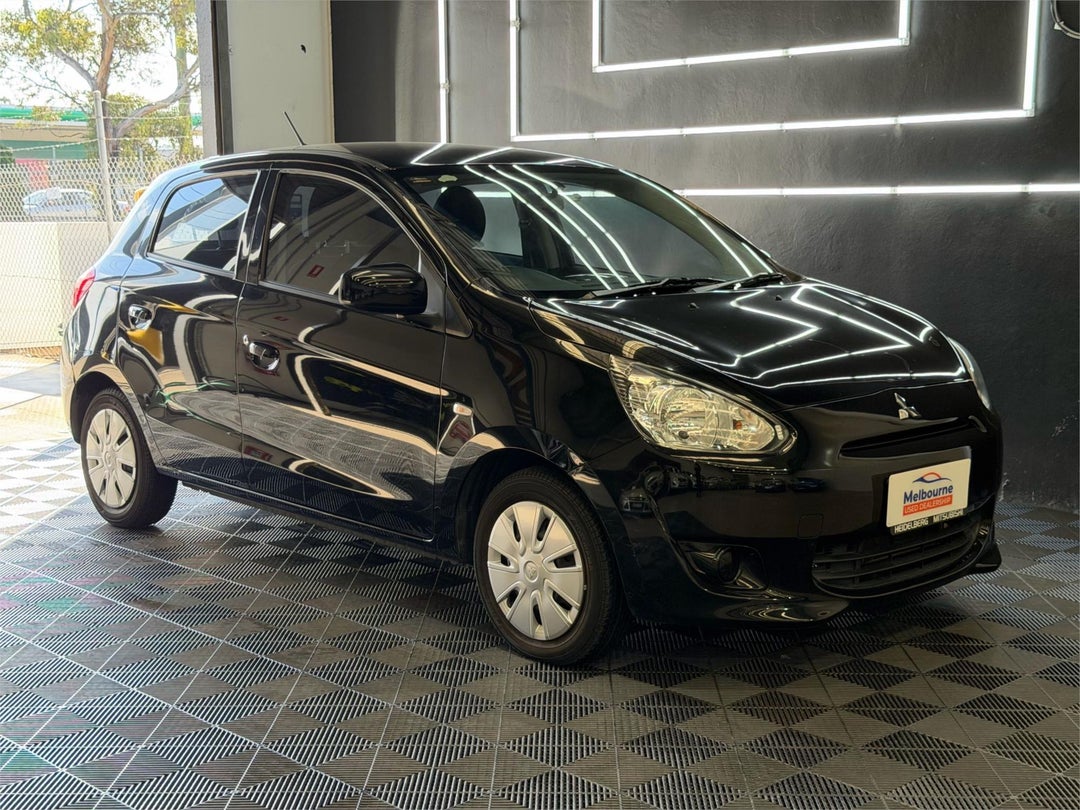 2015 Mitsubishi Mirage Es, Automatic, 52818 km, Photo 1