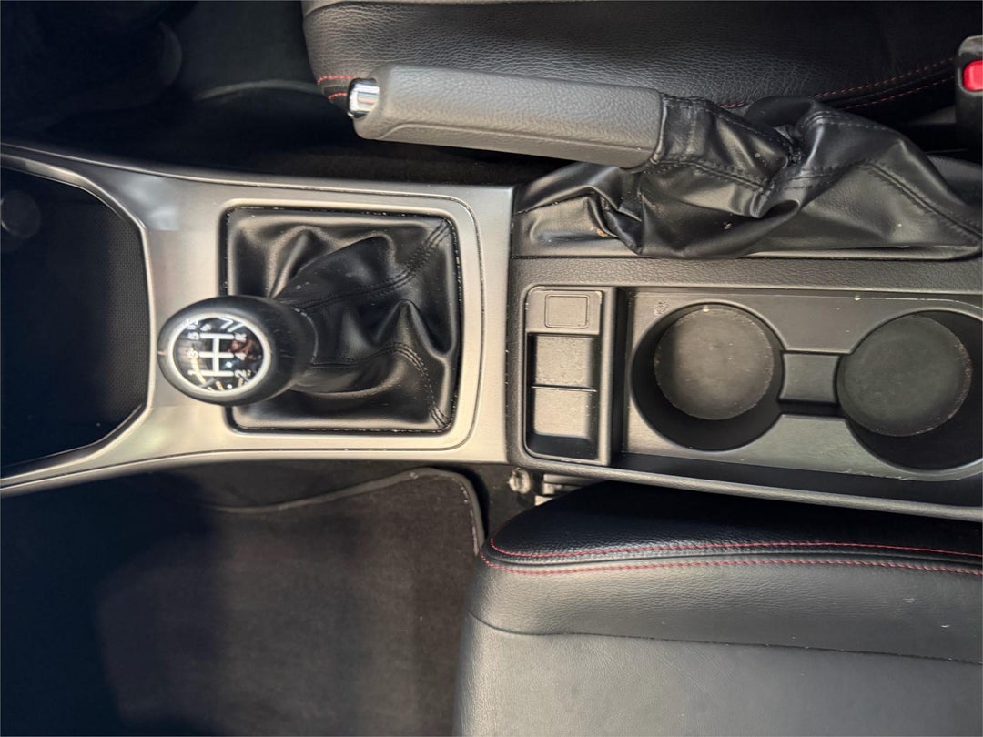 2012 Subaru WRX WRX, Manual, 185000 km, Photo 17
