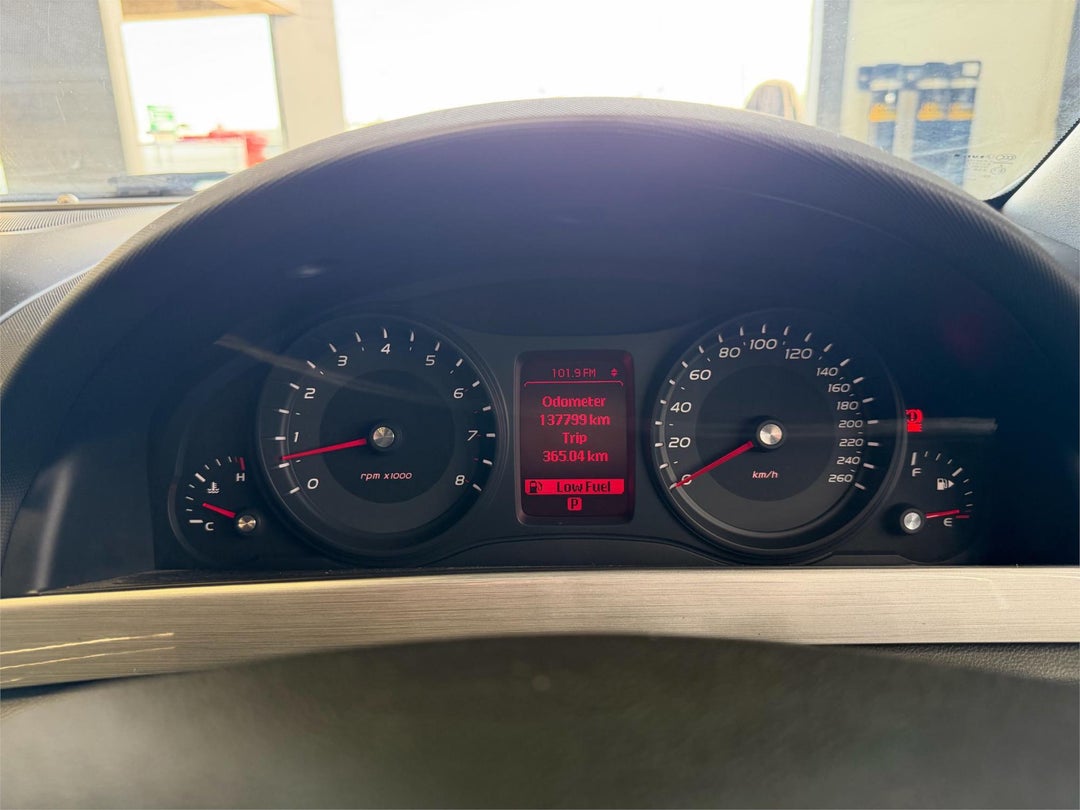 2011 Holden Commodore Sv6, Automatic, 137434 km, Photo 16