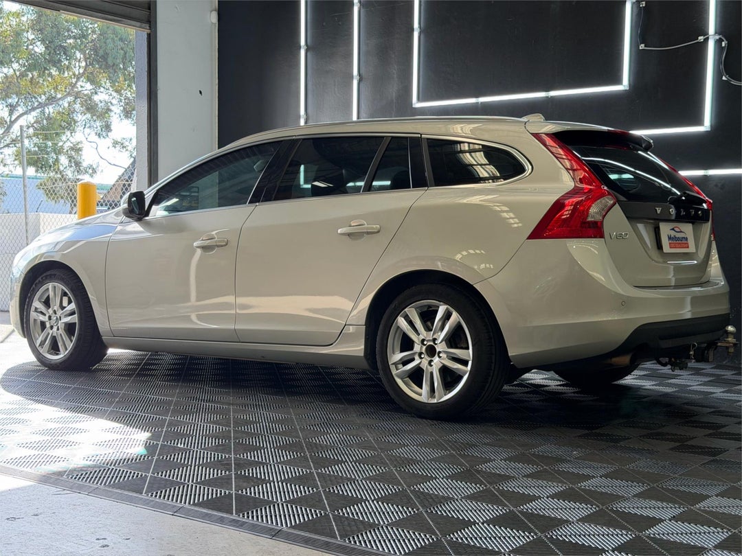 2011 Volvo V60 T5, Automatic, 130500 km, Photo 5