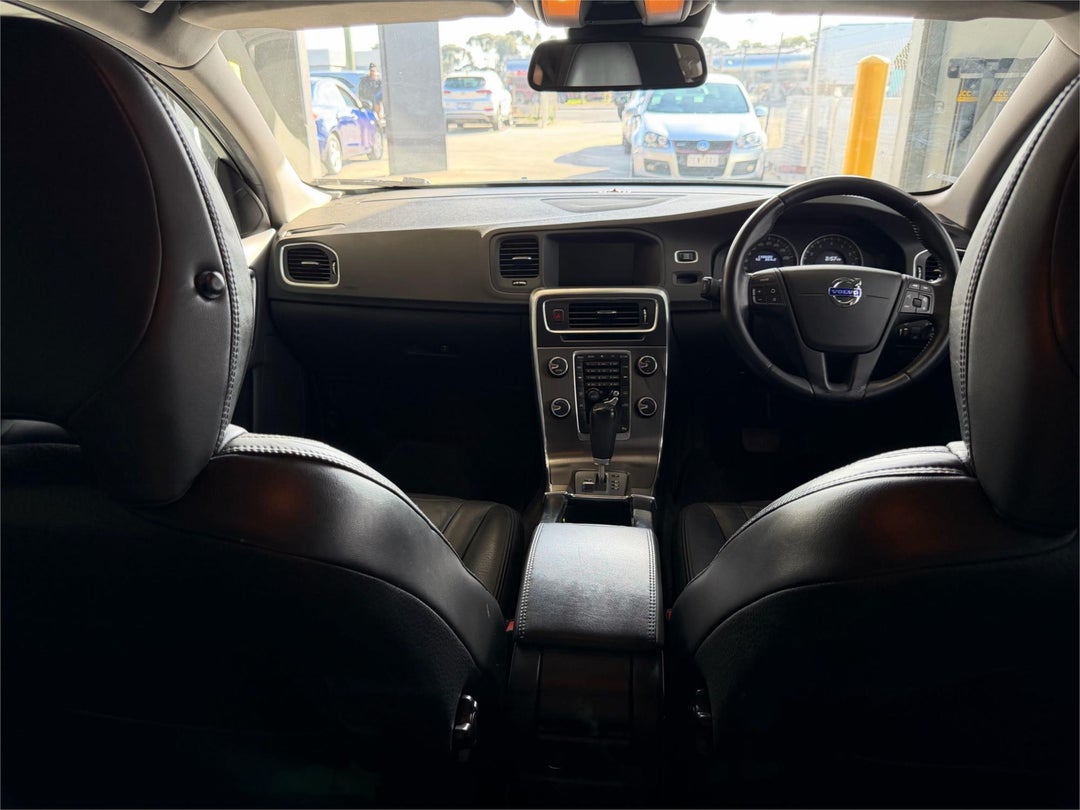 2011 Volvo V60 T5, Automatic, 130500 km, Photo 19
