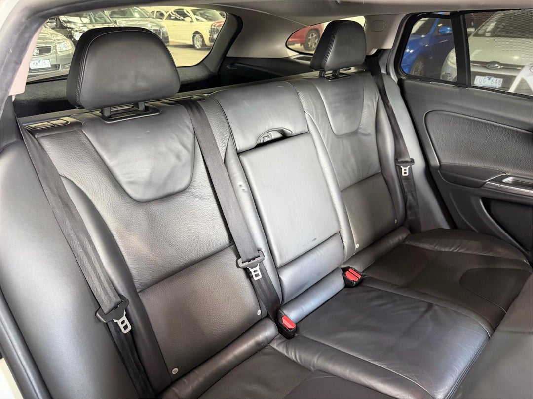 2011 Volvo V60 T5, Automatic, 130500 km, Photo 26