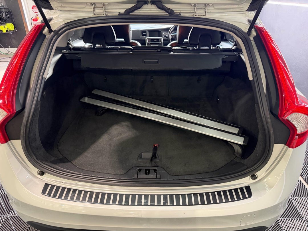 2011 Volvo V60 T5, Automatic, 130500 km, Photo 30