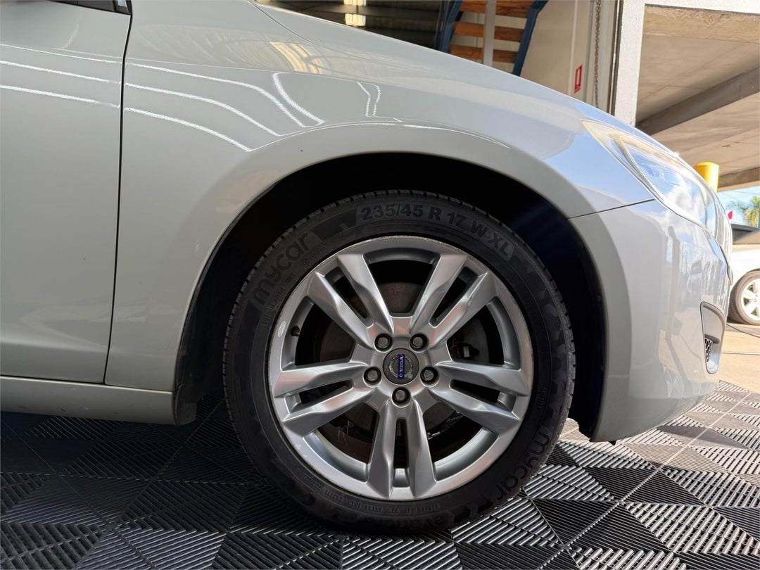 2011 Volvo V60 T5, Automatic, 130500 km, Photo 10