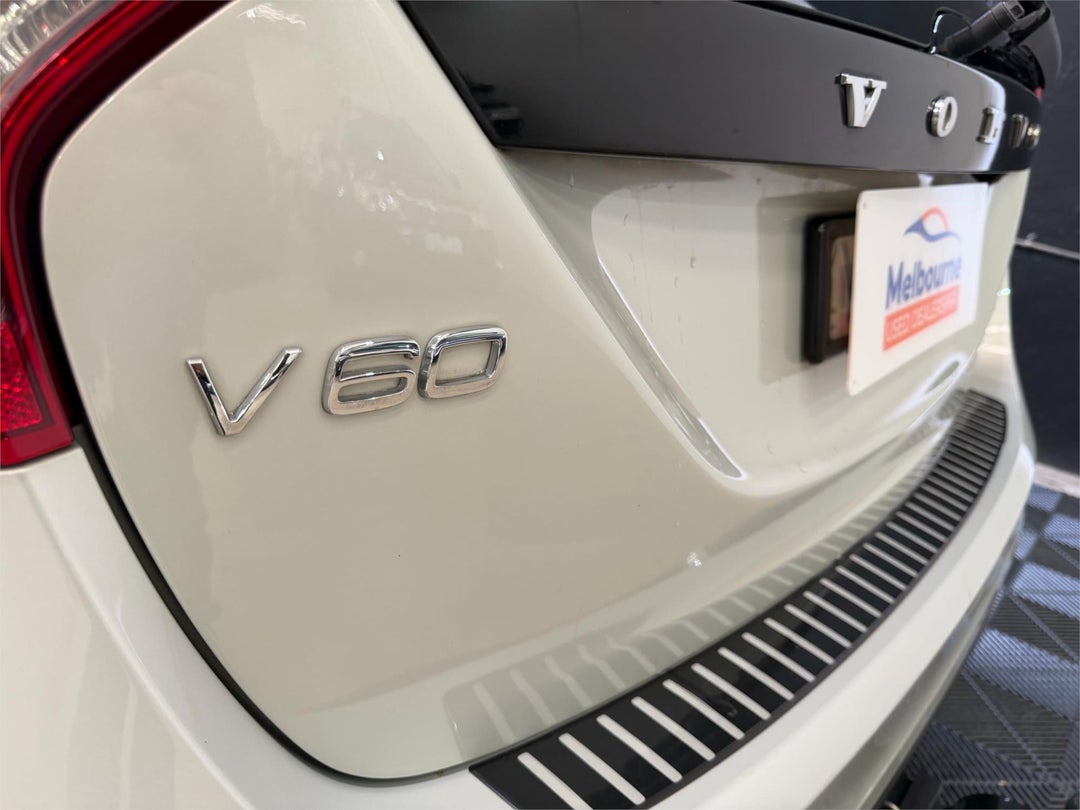 2011 Volvo V60 T5, Automatic, 130500 km, Photo 12