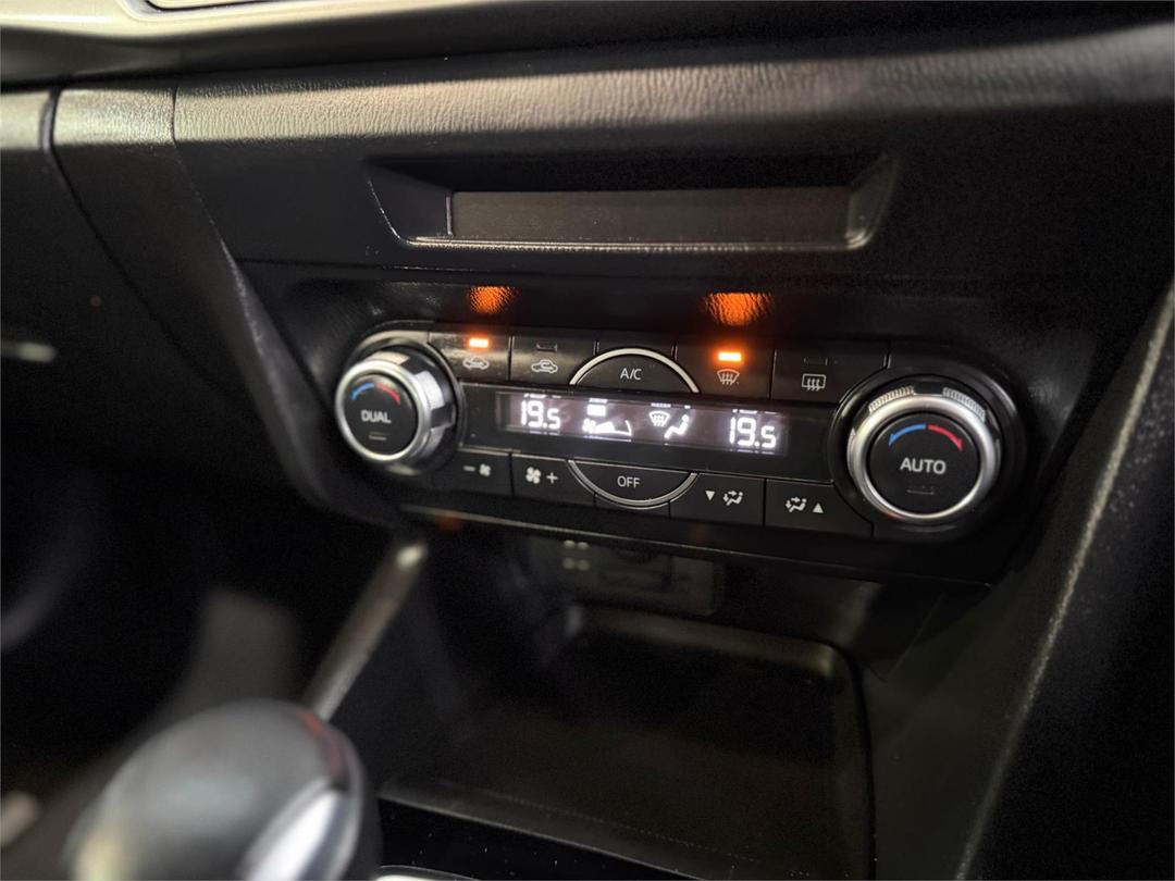 2017 Mazda Mazda3 Touring, Automatic, 44268 km, Photo 17