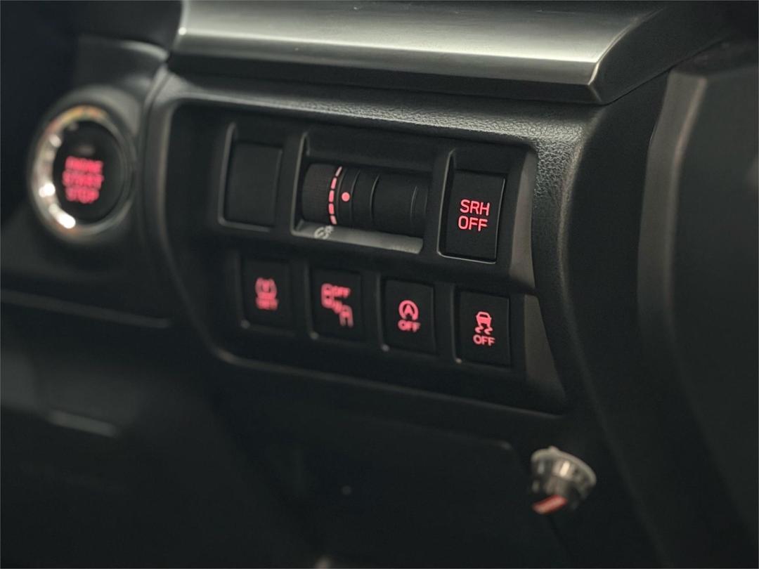 2017 Subaru XV 2.0i-s, Automatic, 170000 km, Photo 15