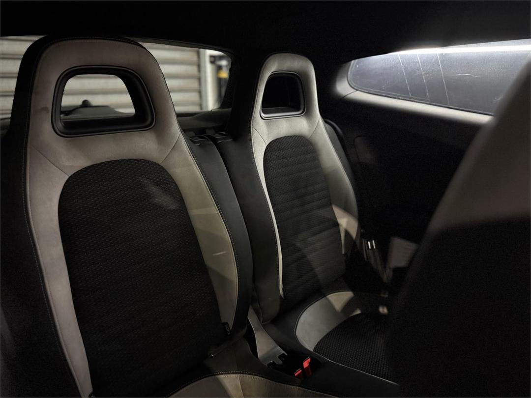 2014 Volkswagen Scirocco R, Manual, 156500 km, Photo 16