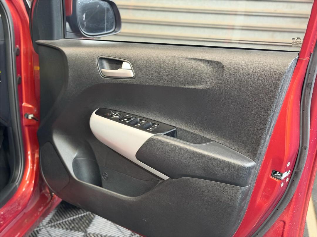 2017 Kia Picanto S, Automatic, 116145 km, Photo 22