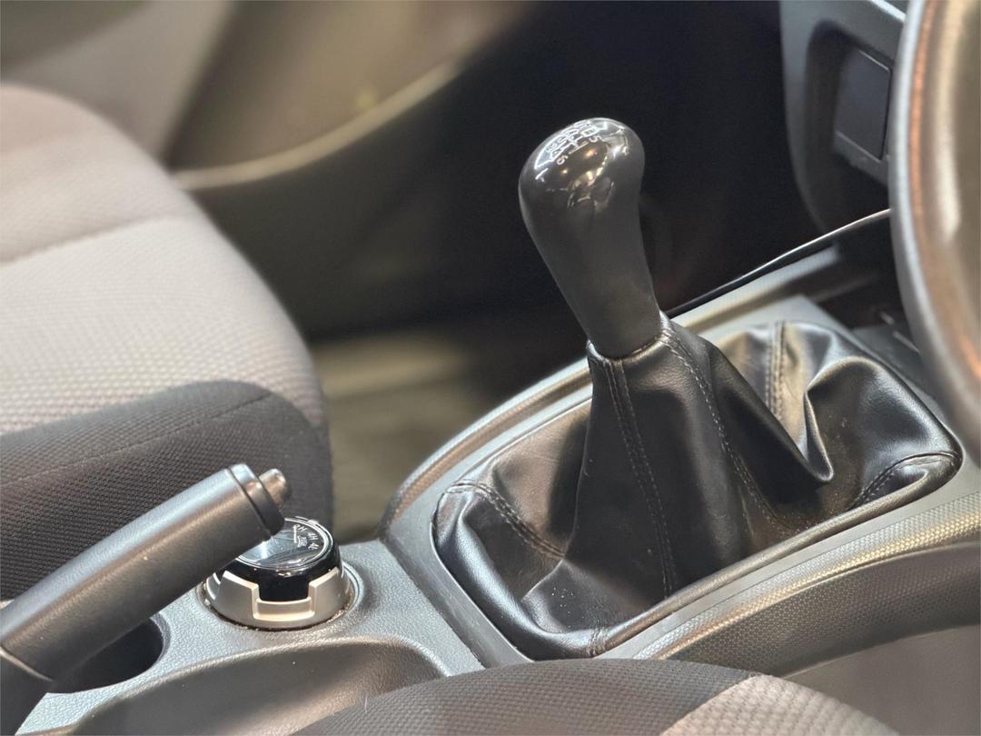 2016 Mitsubishi Triton Glxplus, Manual, 214136 km, Photo 12